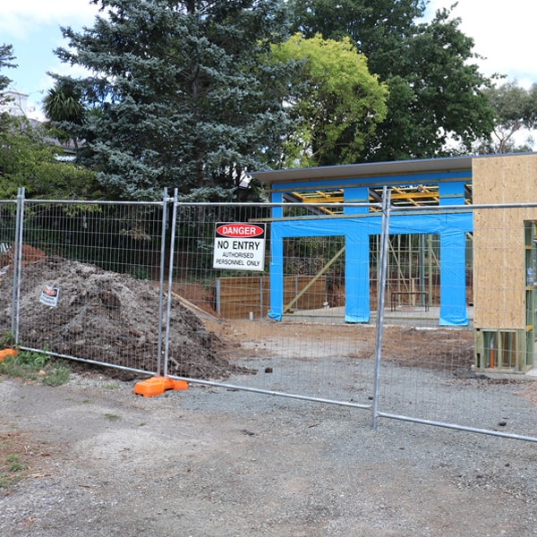 do you deliver and install temporary fencing and what's the cost for these services in Marquette County Wisconsin